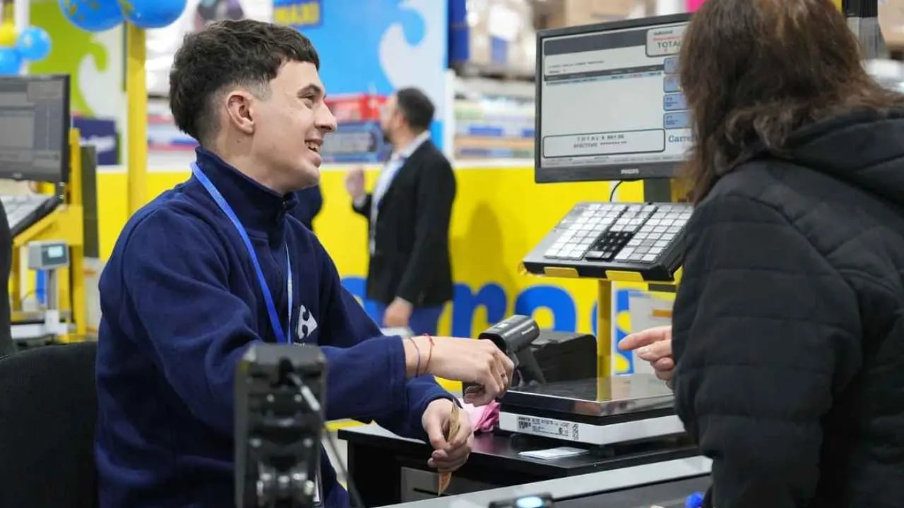 Sueldos de comercio en septiembre: escalas actualizadas, adicionales y la revisión paritaria que llega en octubre