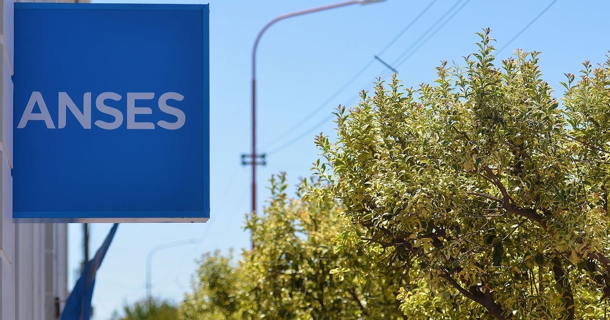 ANSES cierra la semana con el pago a jubilados y beneficiarios de desempleo cuyos DNI finalizan en 8 y 9