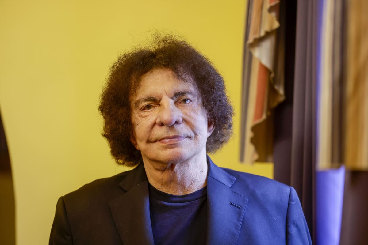 Dolina, doctor honoris causa de la UBA: una noche donde la palabra se volvió estatua