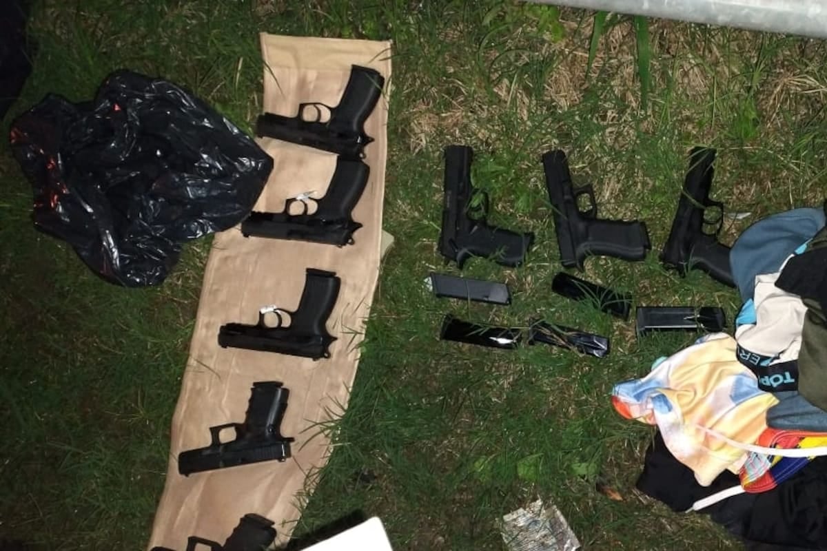A seis años de prisión: condenaron a 24 acusados por una red que traficaba armas a Chile