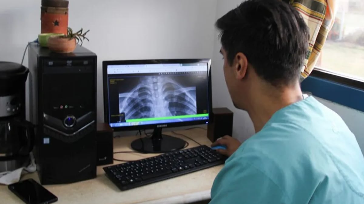 El segundo pico respiratorio que golpea a los más chicos: las guardias pediátricas se dispararon un 187% en cinco semanas