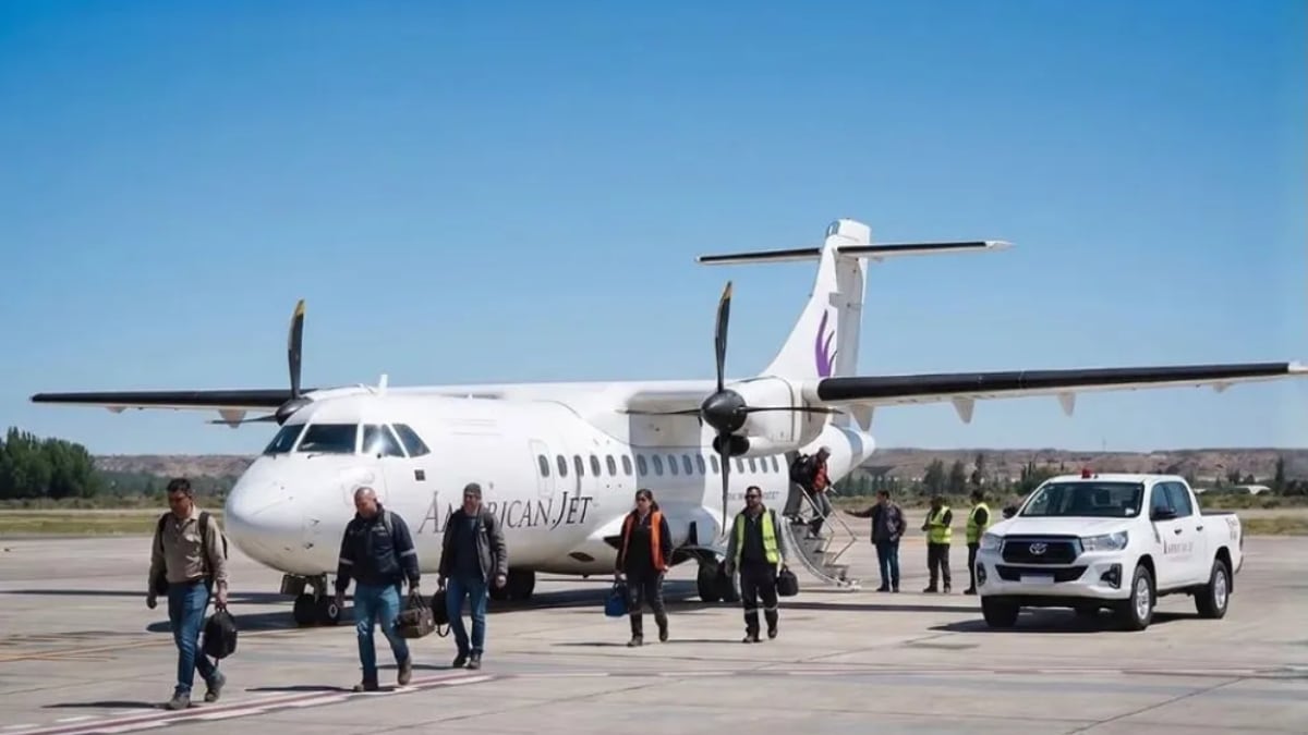 Dos nuevas rutas áreas acercan a los neuquinos con la montaña y el norte provincial