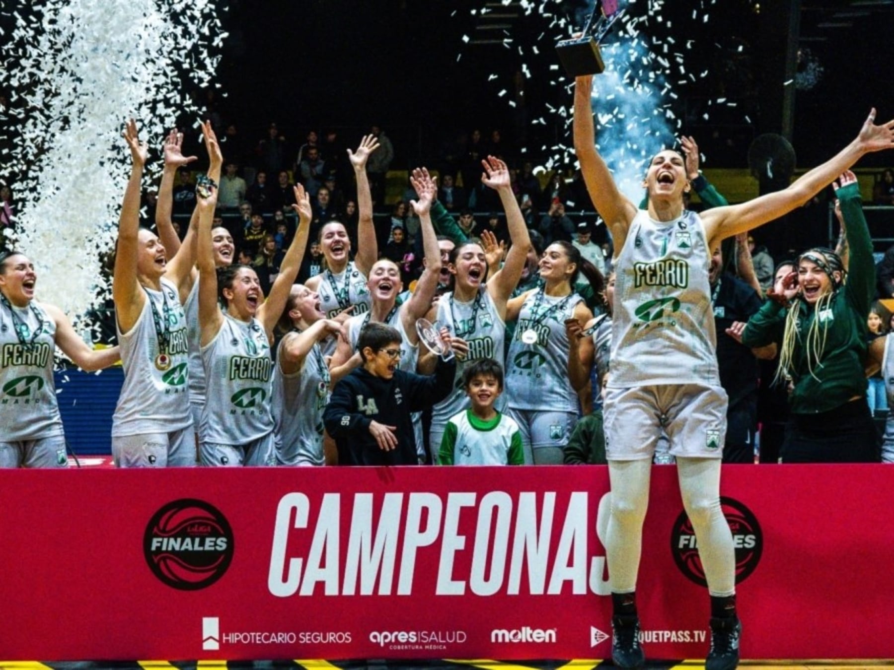 La Liga Femenina ya tiene la brújula lista y veinte clubes en la línea de salida