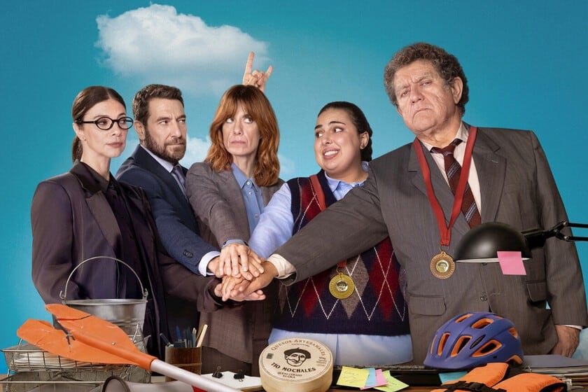 "Gracias, equipo": la comedia de Netflix que sabe cómo huele un café de pasillo de oficina