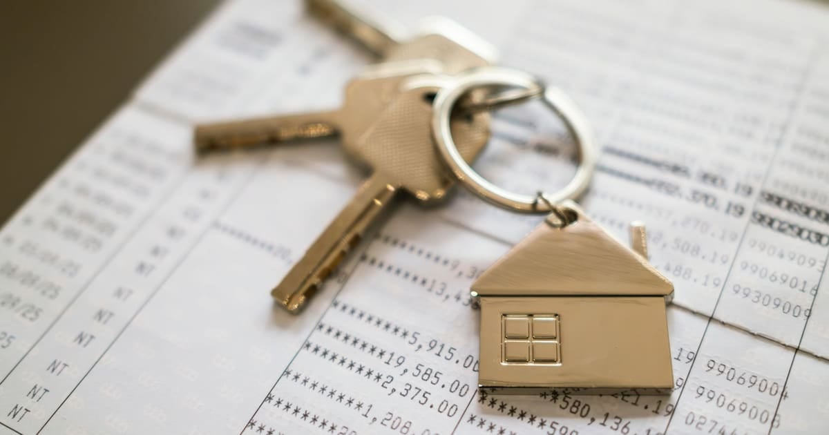 Vender una propiedad en CABA ya no paga ITI ni impuesto cedular: qué impuestos siguen vigentes en una compraventa