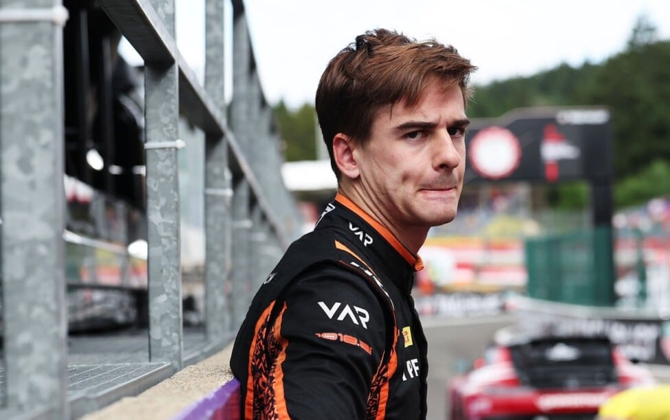 Varrone se baja del avión a tres carreras del final