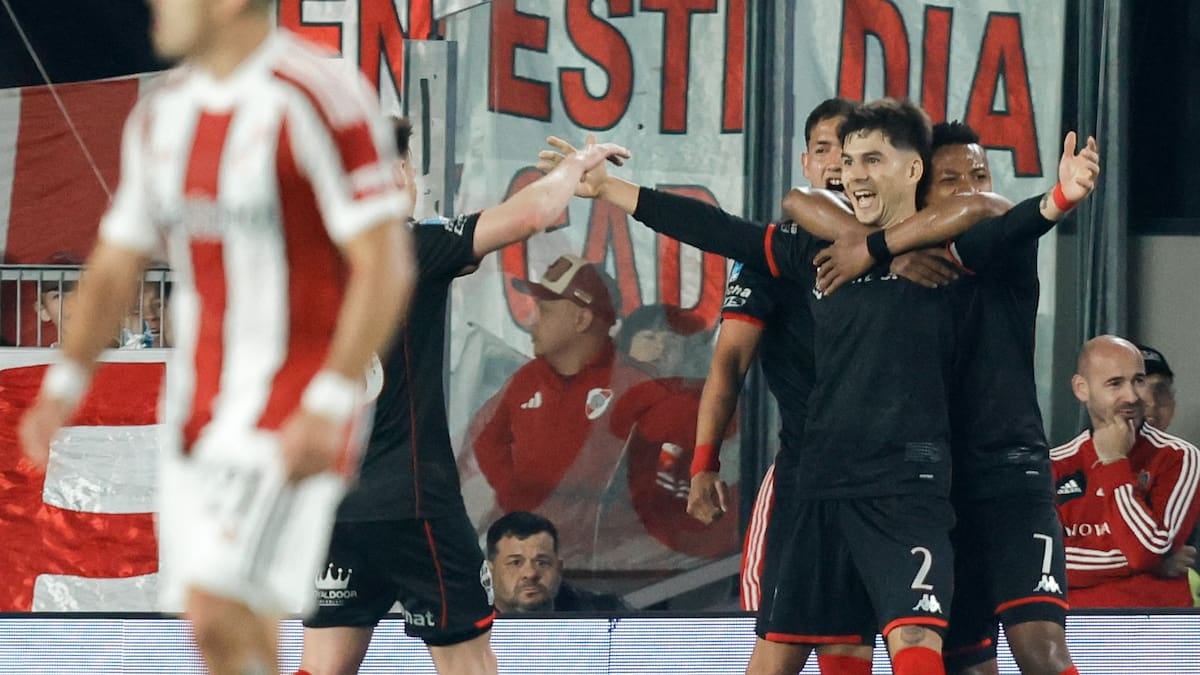 Huracán le aguó la fiesta a River en el Monumental y le cortó el envión