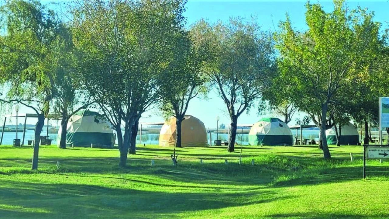 Cinco glampings en la provincia de Buenos Aires para dormir entre sierras, lagunas y mar