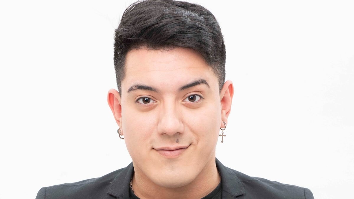 Iván Ramírez se saca la peluca y se anima a cantar como él mismo en la pantalla de Guido Kaczka