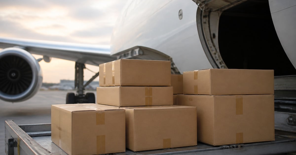 Compras por courier: USD 104 millones en agosto y un acumulado cercano a los USD 855 millones en lo que va de 2026