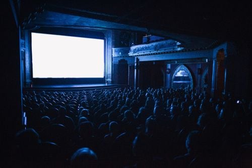Cine argentino en disputa: los números del INCAA y la mirada crítica de Dolores Fonzi