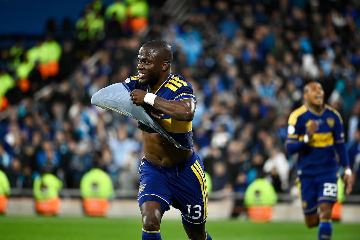 Valencia, el revulsivo perfecto: tres cabezazos y Boca vive otro milagro en la Copa Argentina