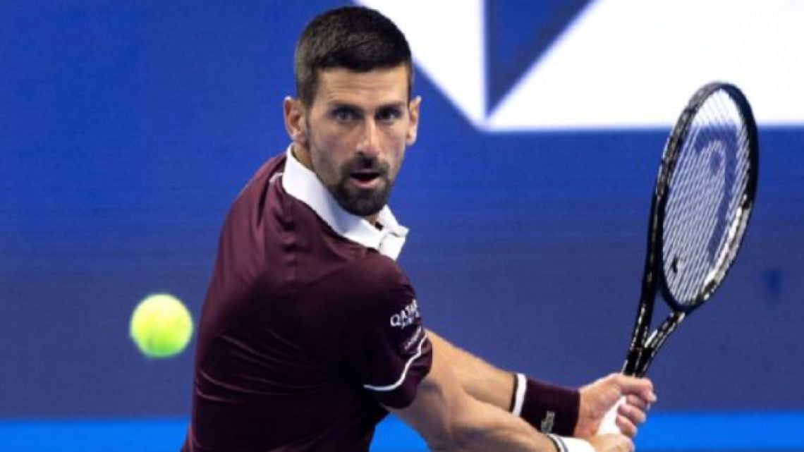Novak volvió al lugar donde nunca pierde y esta vez le sobró el susto