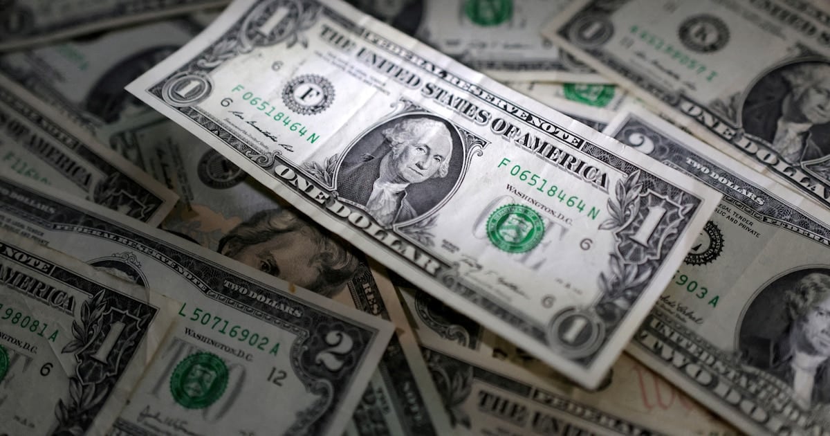 El dólar retrocedió cinco pesos en la semana y quedó en $1.540 en el Banco Nación