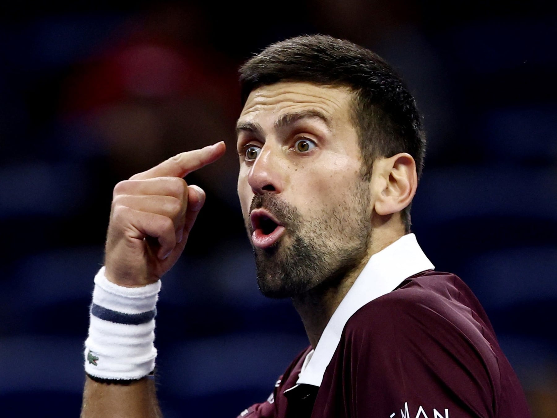 El Nole se enojó, ganó igual y va por Medvedev en semis de Pekín