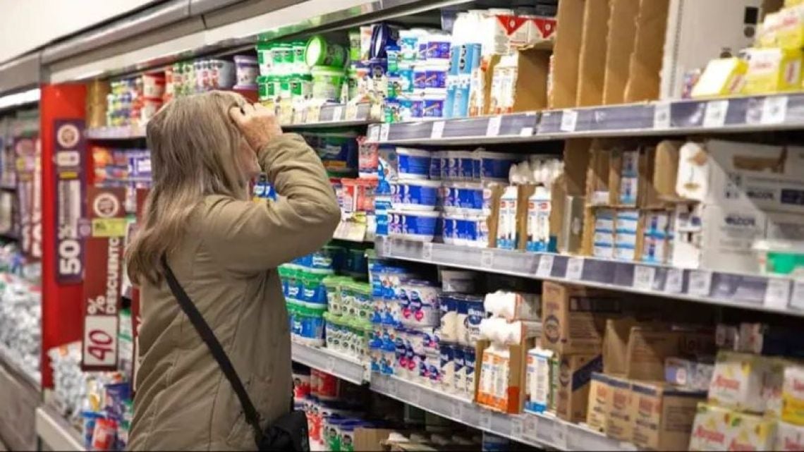La mesa ajustada: el 88,8% de los hogares necesitó financiamiento para comprar comida en septiembre