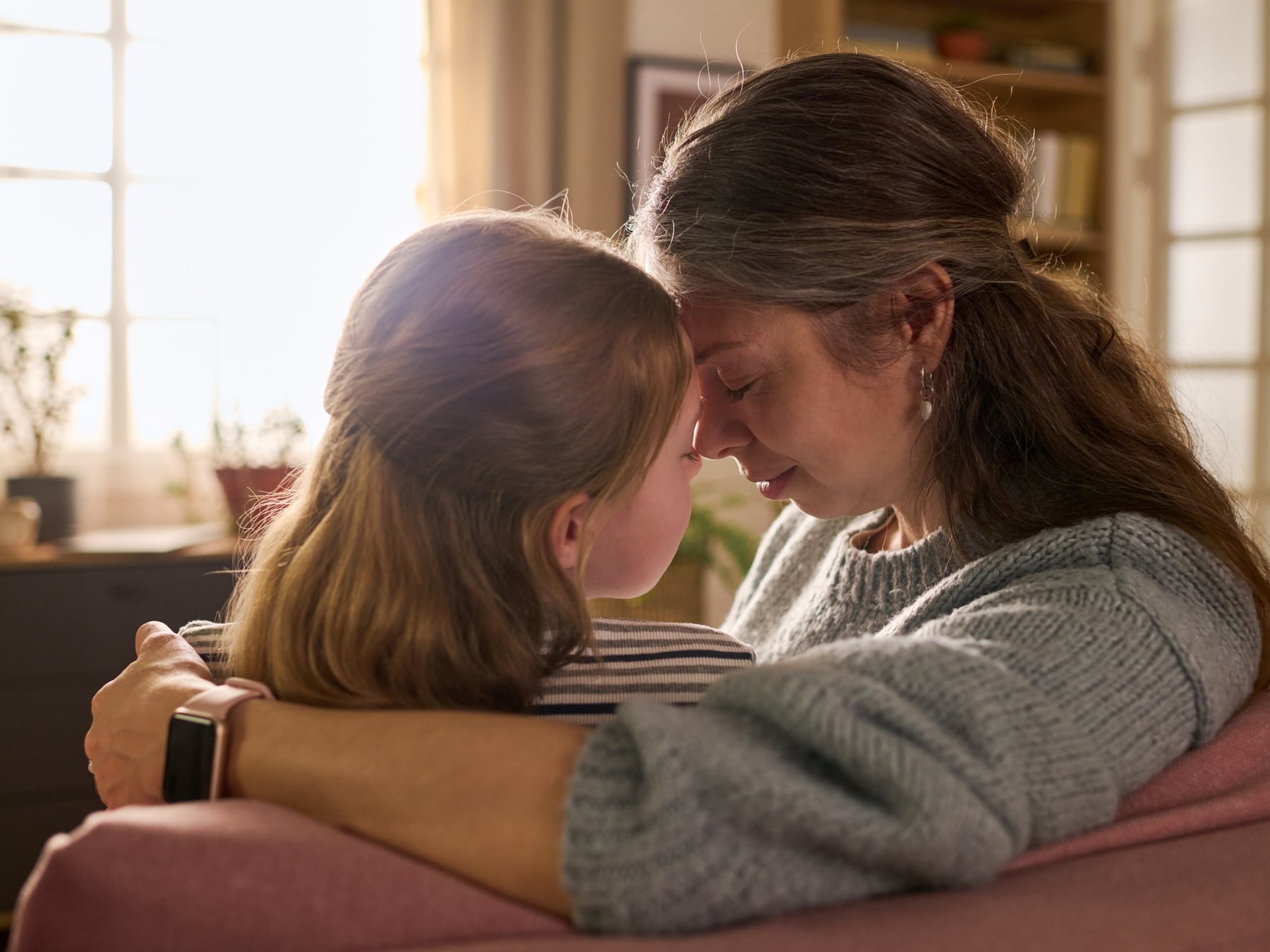 Las huellas invisibles: por qué la crianza propia aparece cuando somos padres