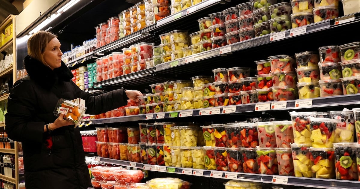 La inflación de Estados Unidos trepó al 3,7% anual en septiembre y la nafta volvió a ser el termómetro más sensible