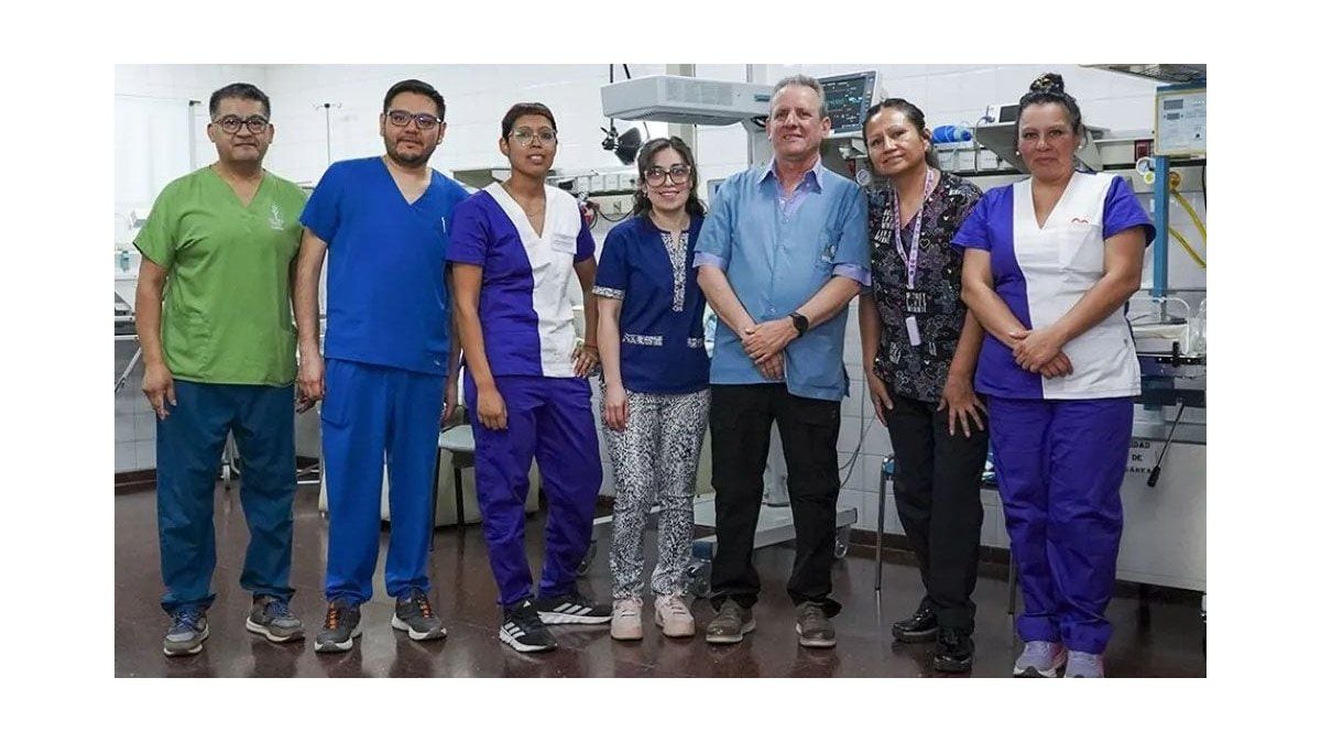 Treinta y un años mirando crecer a los chicos del barrio: Marcelo Sotomayor se despide del Hospital Heller con la libreta llena de consejos