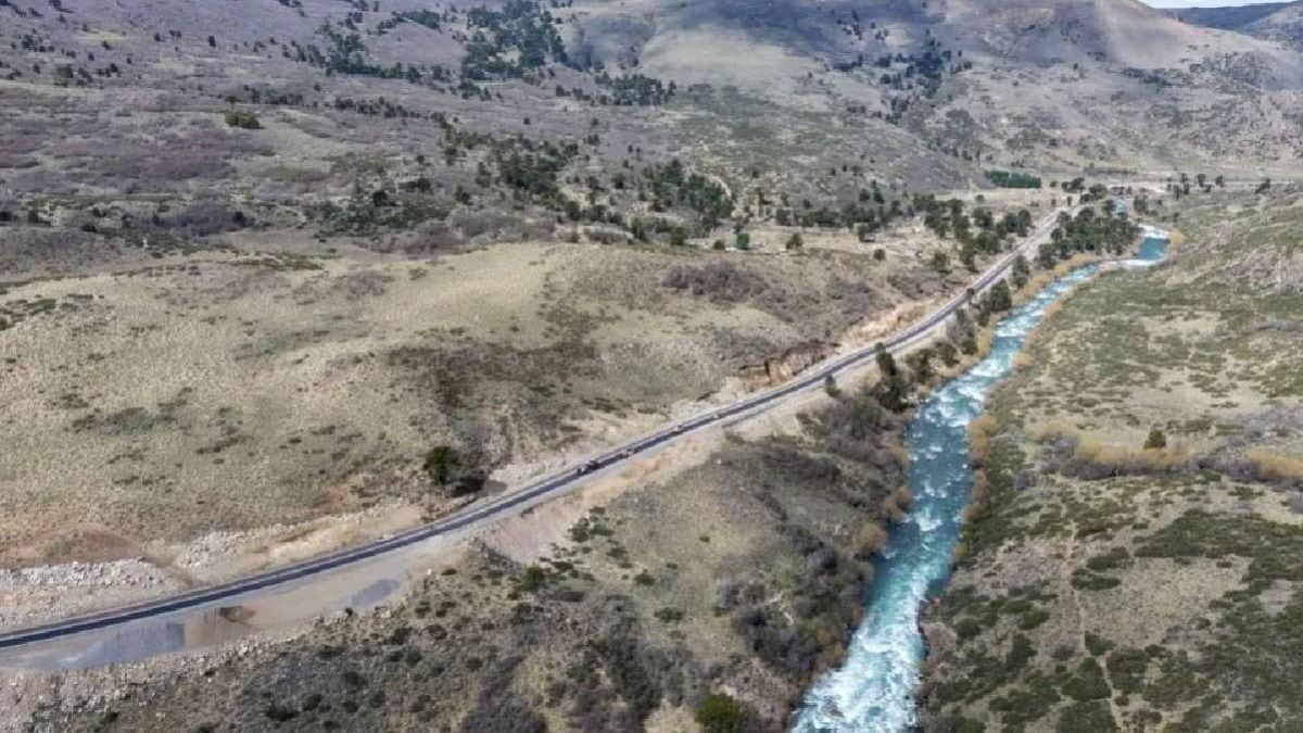 La ruta 23 deja atrás el ripio: el asfalto que cambiará la forma de viajar entre Aluminé y Villa Pehuenia