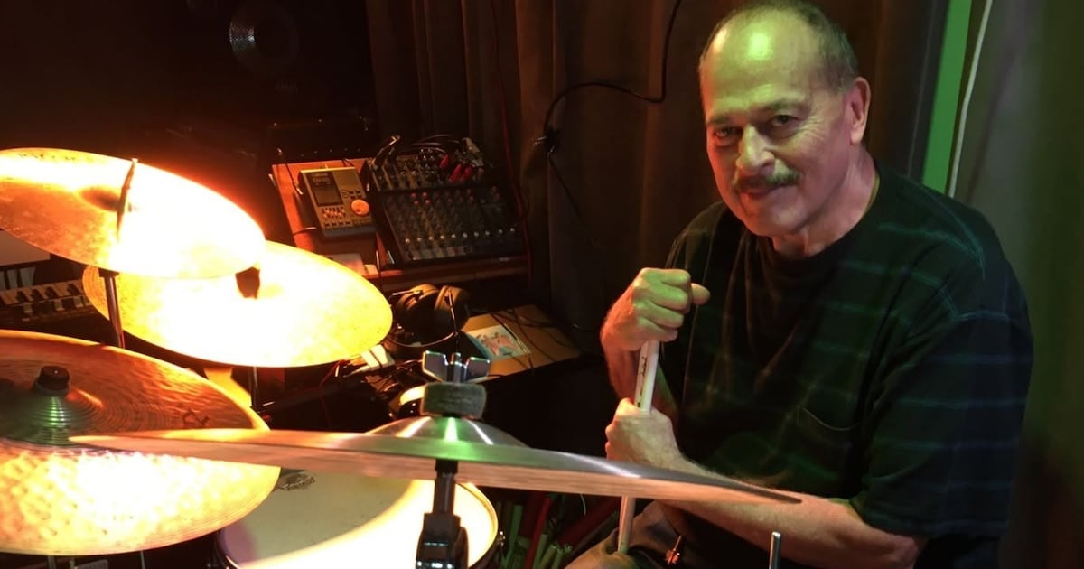 Carlos Riganti, el baterista que también atendía a los niños