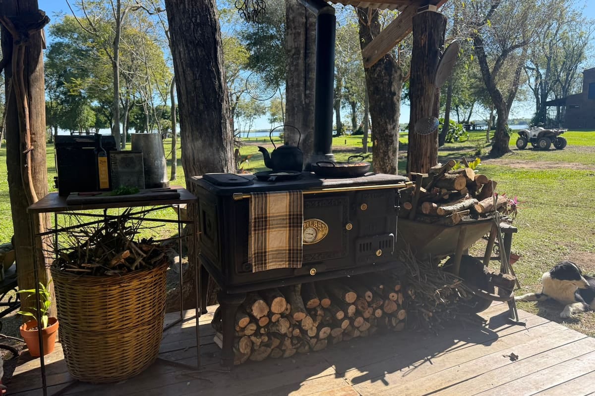 Istilart, la fábrica de Tres Arroyos que sigue cookinando a leña con iron fundido