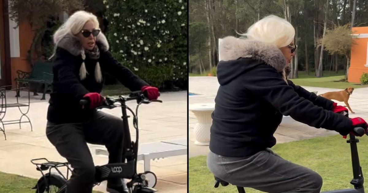 Susana GiménezEstrenó una bicicleta y armó unCorrido de perros por su mansión