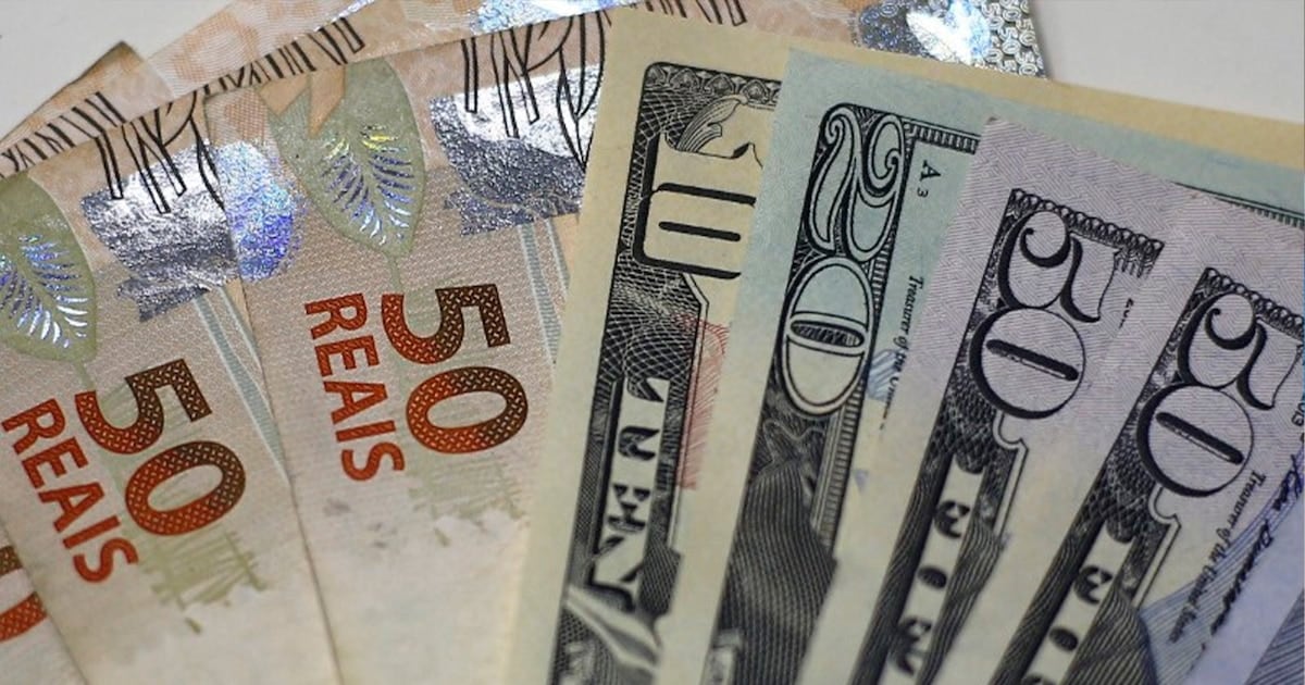 El real_nil_bajó_10,4%_en_Argentina_tras_el_balotaje_y_afectó_el_presupuesto_de_quienes_viajan_a_Brasil