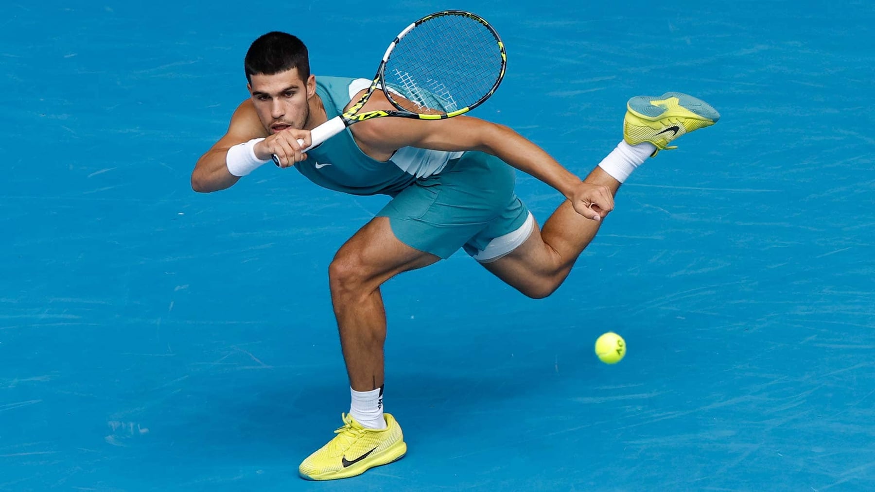 Alcaraz mostró su magia y ganaron los candidatos en el Australian Open