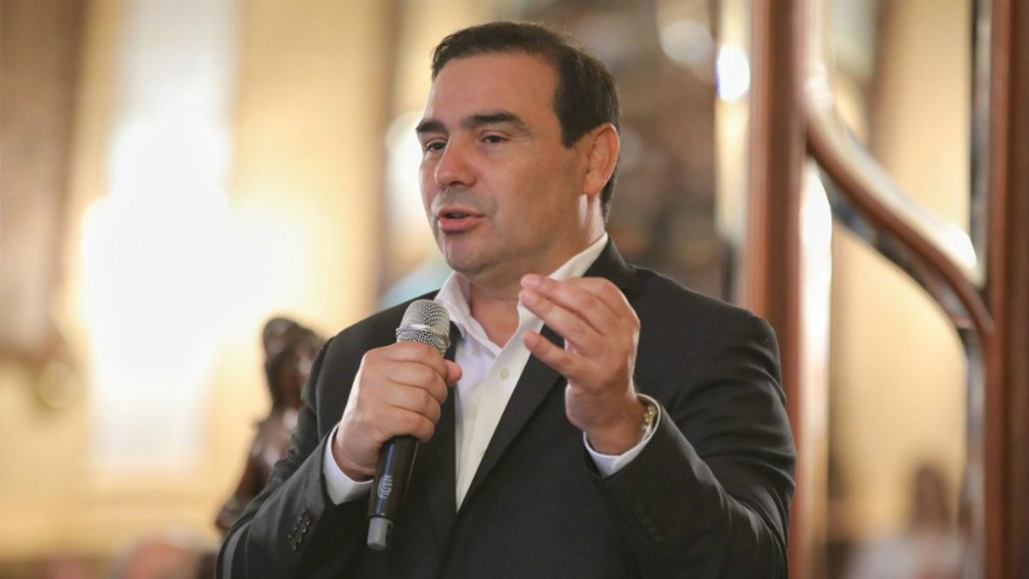 En Corrientes, Valdés teje un nuevo frente político para enfrentar a libertarios y opositores desunidos