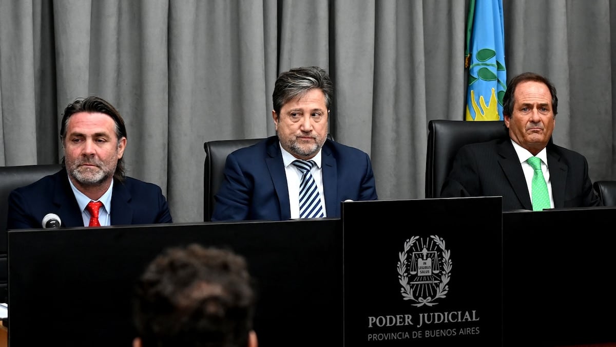 Caso Maradona: se pospuso la primera audiencia tras nuevo escándalo
