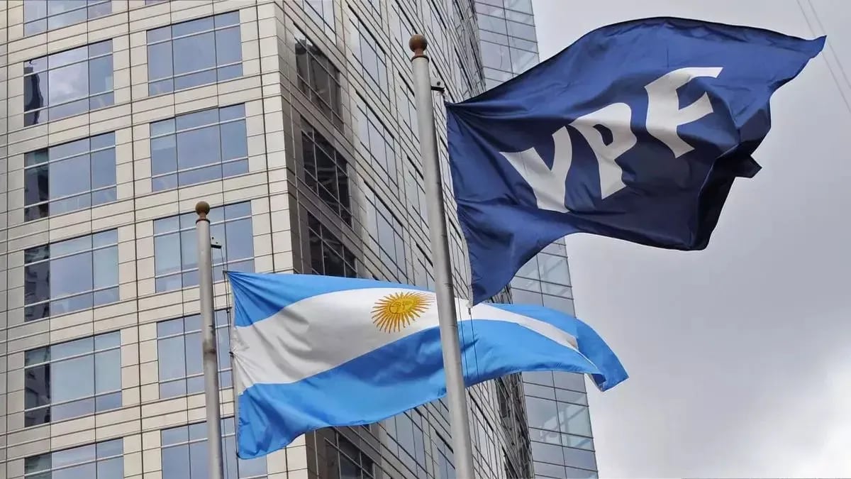 YPF: Preska exige chats oficiales y privados de dos exministros