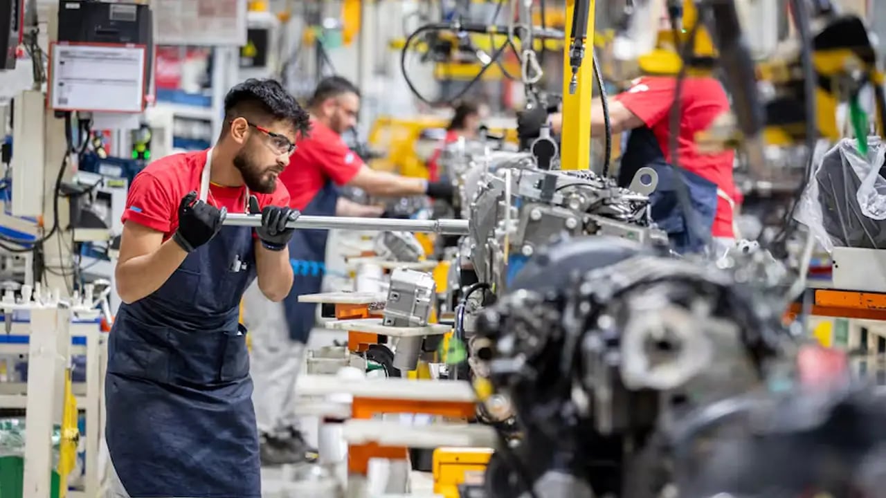 Medición privada muestra un alza del 6,4% en la actividad económica