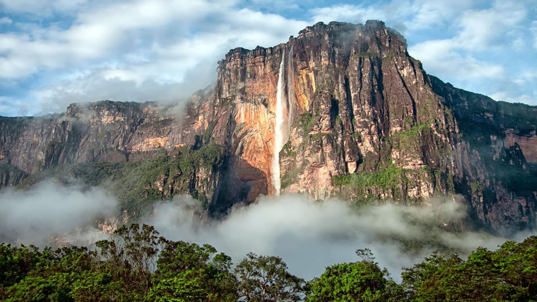 El Salto Ángel: Entre Hazañas, Controversias y la Preservación de un Ícono Natural