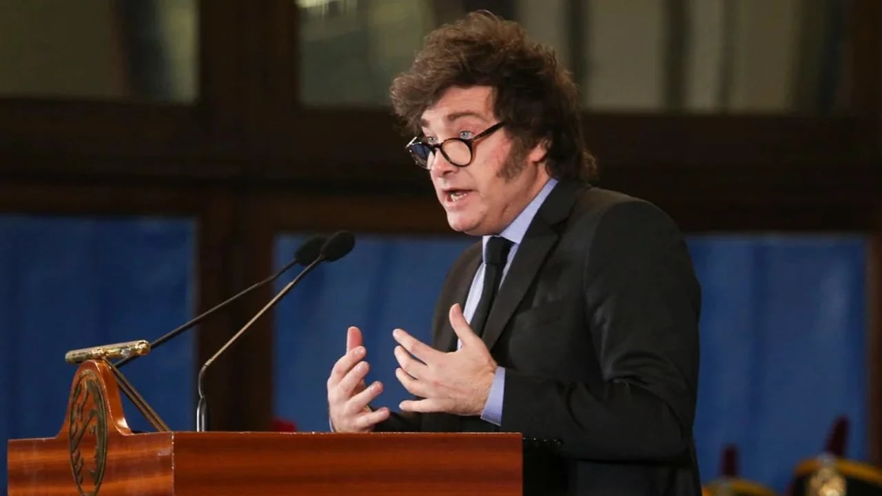 El Gobierno vetó las leyes de aumento a jubilados y discapacidad