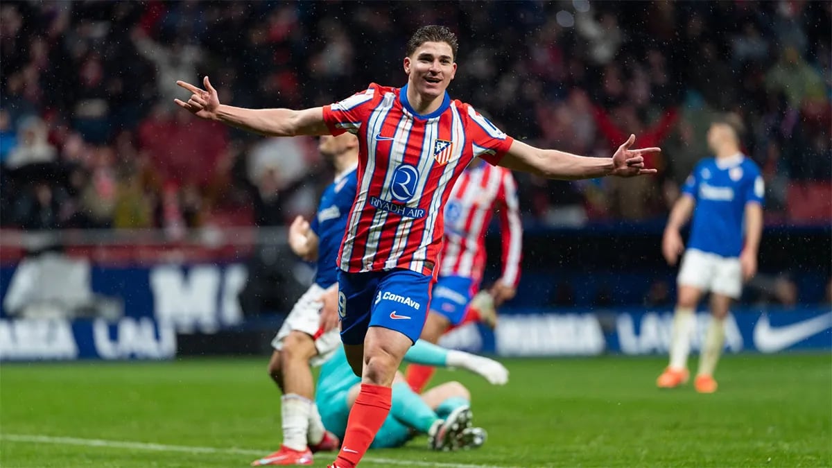 PSG acelera por Julián Álvarez y sacude el mercado europeo
