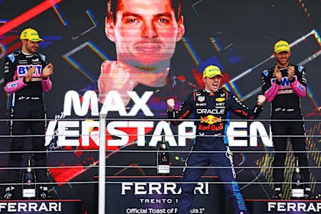 Verstappen igualó el récord de Vettel con su novena victoria consecutiva en Zandvoort