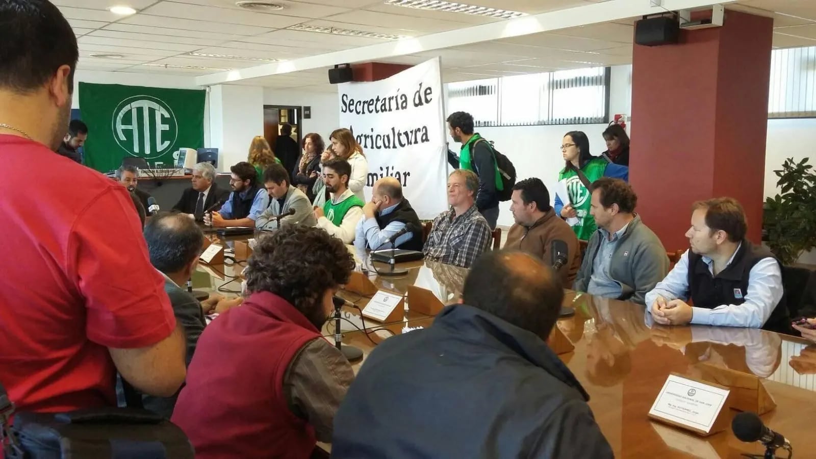 ATE se reunió con Leguízamo
