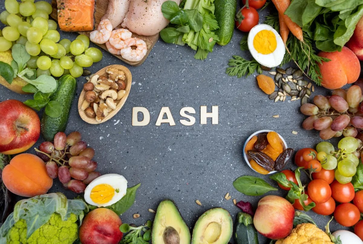 Qué es la dieta DASH, que ayuda a bajar la presión y aumenta el potasio