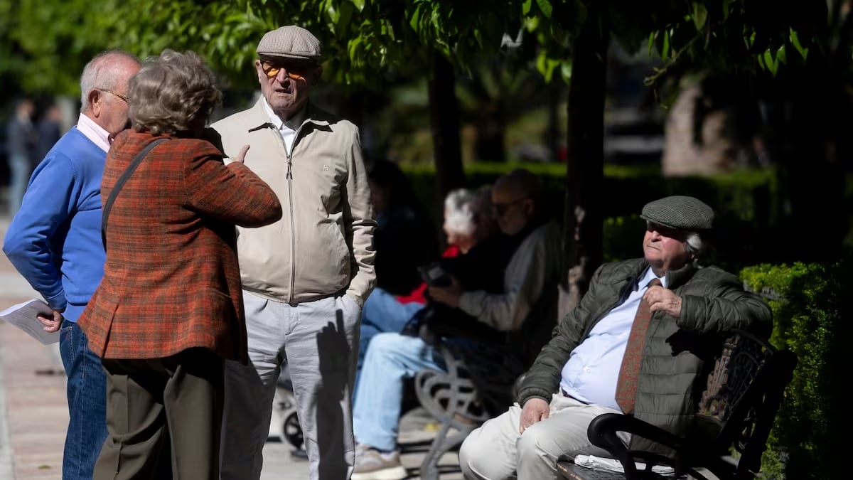 Así quedarán las pensiones en 2025: subirán un 2,8% tras confirmarse la inflación de noviembre