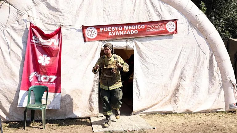 Incendio en Valle Magdalena: los brigadistas regresan con frustración, agotamiento y con un empuje renovado