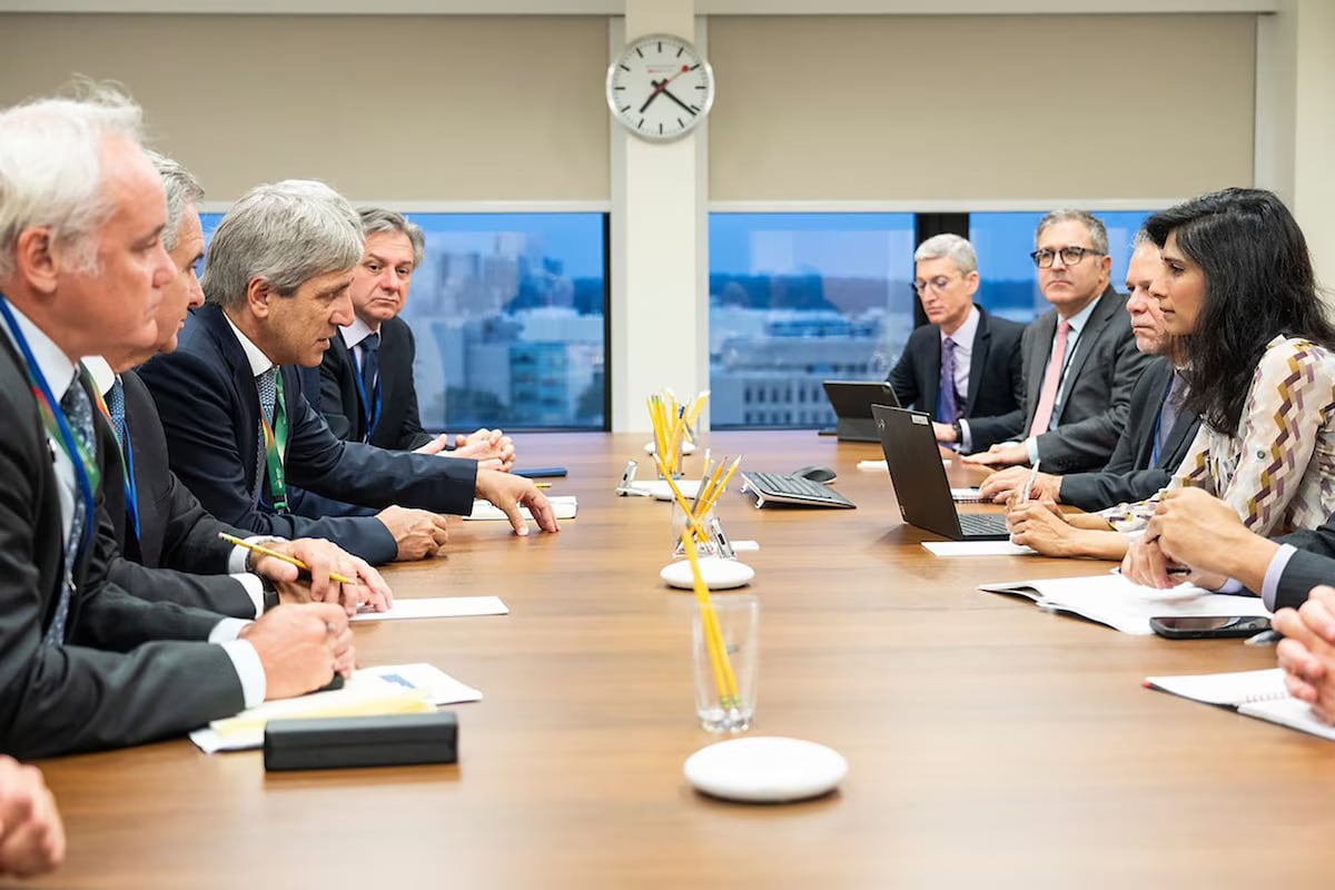 Tras la polémica cripto, el banco Morgan Stanley defendió la disciplina fiscal y dijo que es un “activo” del Gobierno