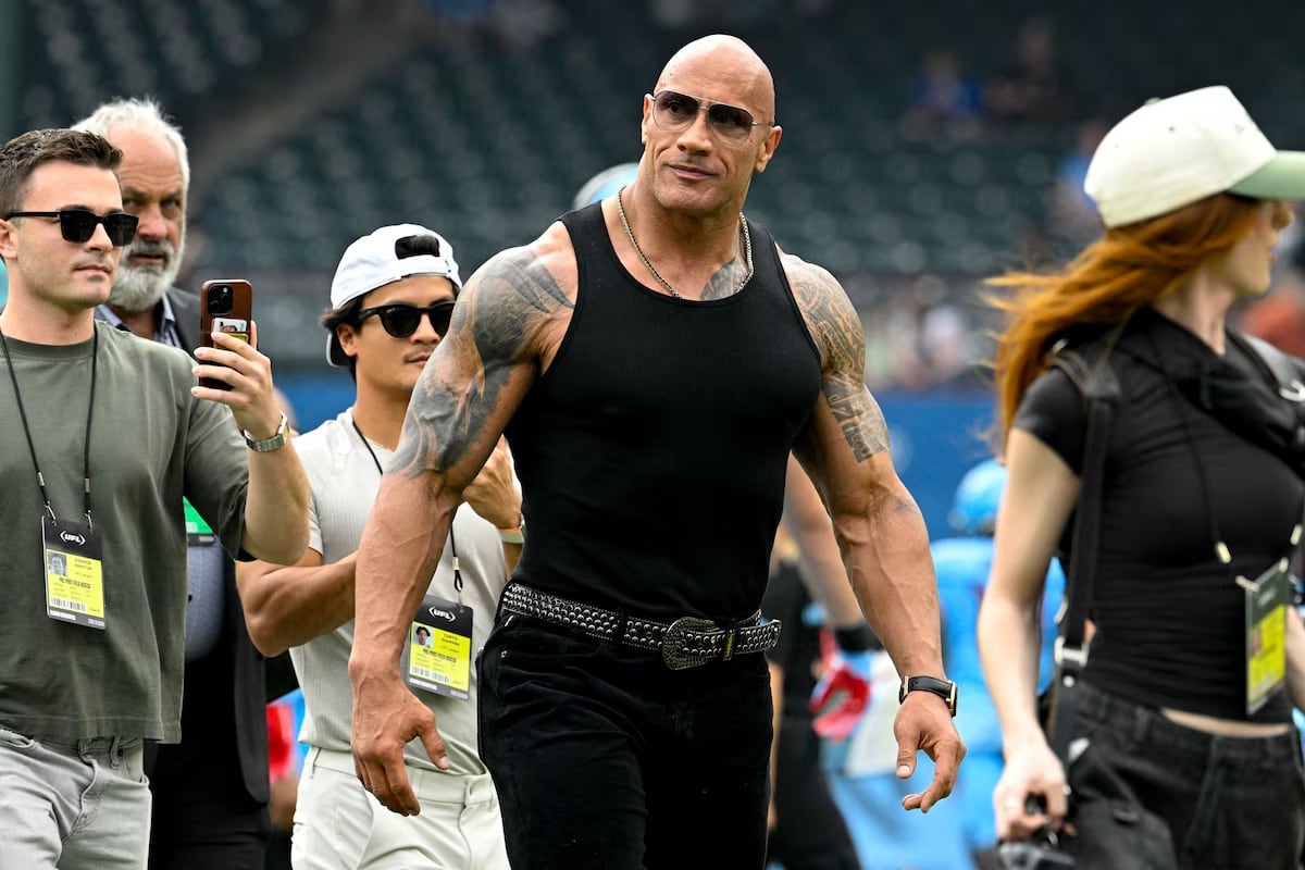 Entrenamiento, dieta y recuperación: cómo es la rutina de Dwayne “La Roca” Johnson para mantener un físico de élite