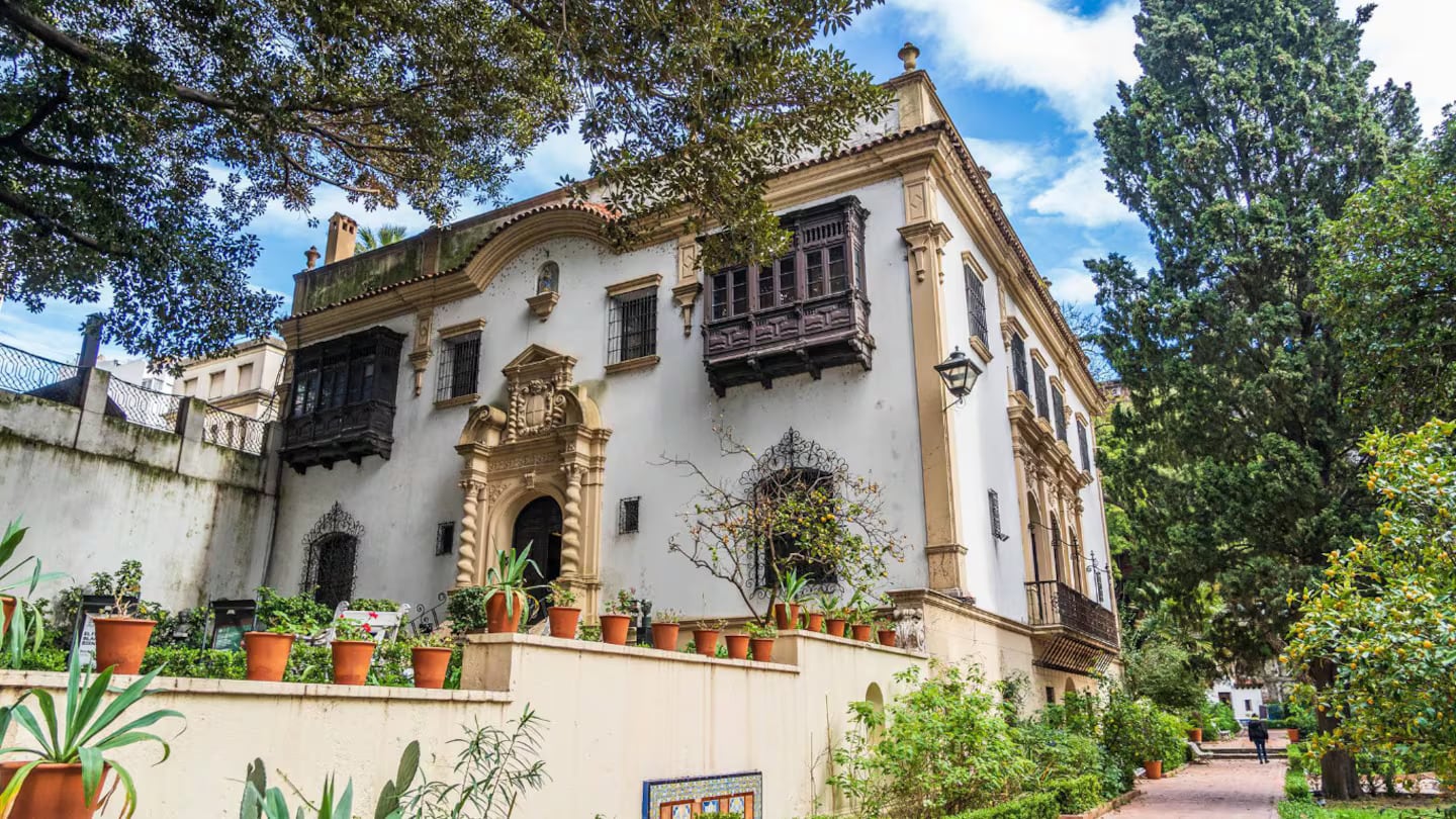 Un museo increíble en CABA: patio español, arte sudamericano y rincón gastronómico en una zona exclusiva