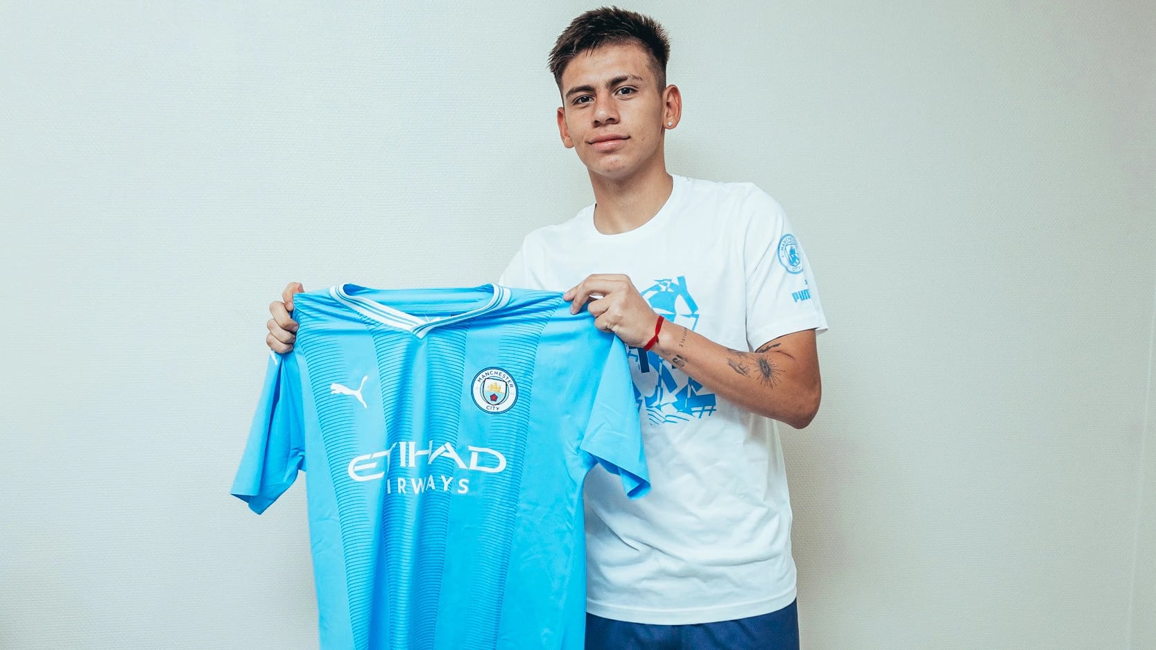 Manchester City presentó al Diablito Echeverri: “Es uno de los mejores talentos de los últimos años”