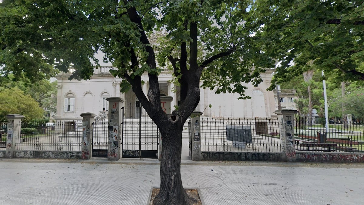 Esquema Ponzi: Investigación en La Plata por Estafas Millonarias
