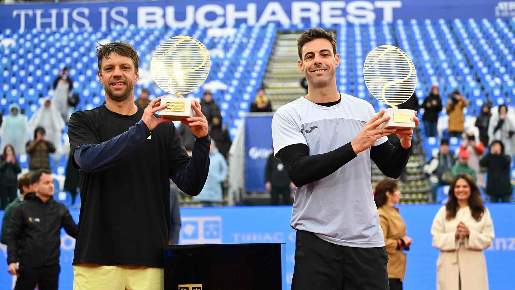 Triunfos Argentinos en el Tenis: Zeballos, Rodríguez, Taverna y Sierra Campeones