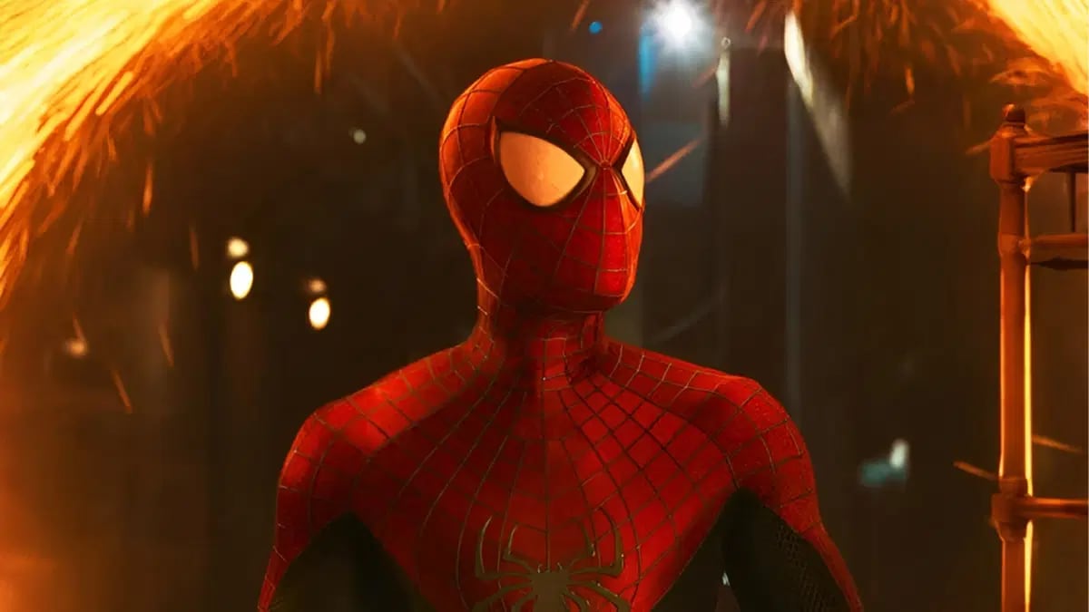 Andrew Garfield responde a los rumores sobre si aparecerá en 'Spider-Man 4' pero los fans no le creen