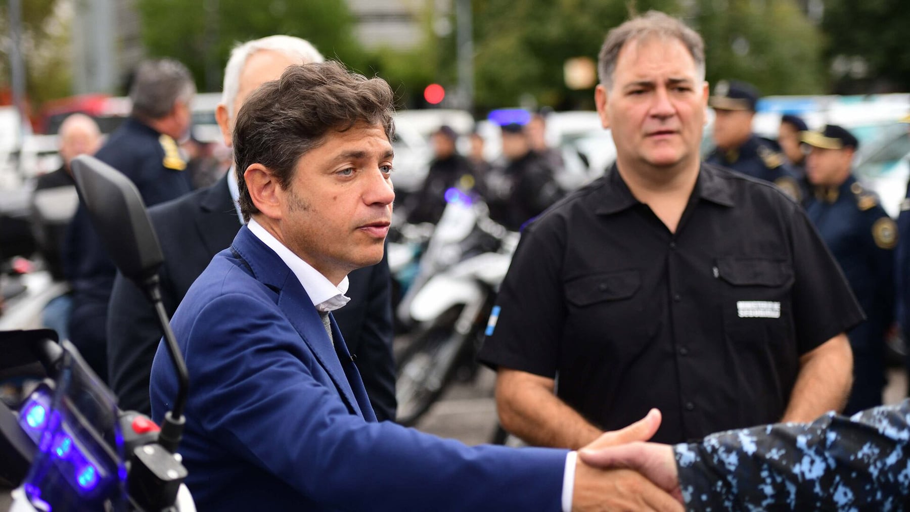 Kicillof busca acercarse a intendentes alineados con Cristina, pero la unidad sigue lejana