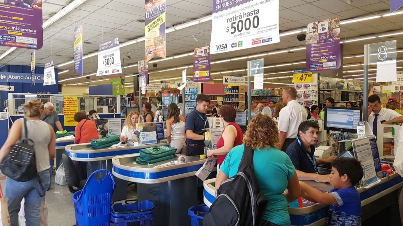 Clausura del súper chino: El dueño pagó una fortuna, pero ¿reabre?
